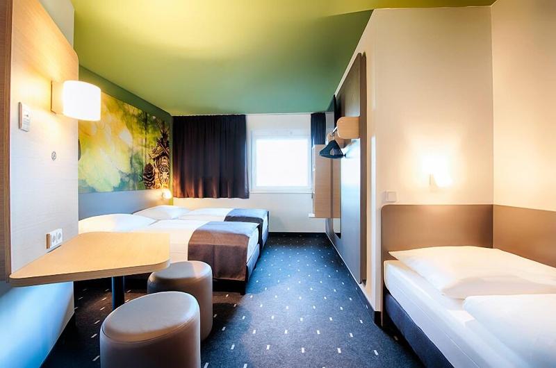 B&B Hotel Baden-Airpark - Oda