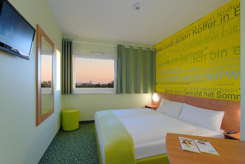 B&B Hotel Berlin-Airport - Oda