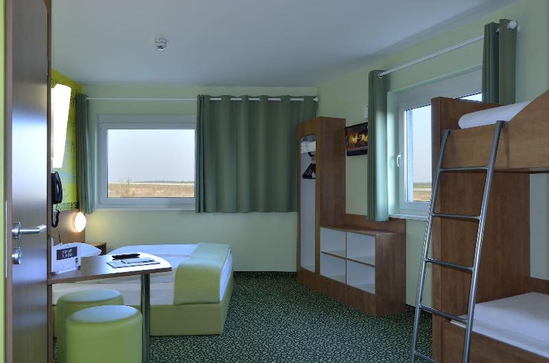 B&B Hotel Berlin-Airport - Oda