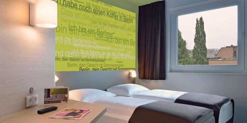 B&B Hotel Berlin-Airport - Oda