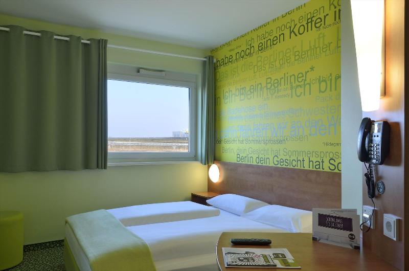 B&B Hotel Berlin-Airport - Oda