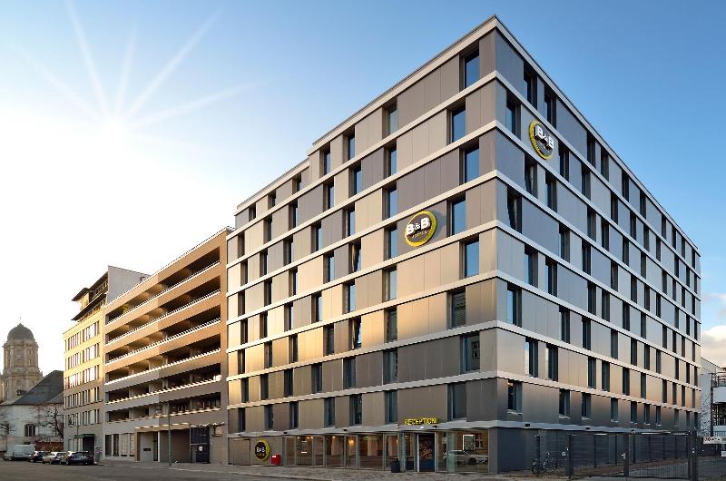 B&B Hotel Berlin-Alexanderplatz - Genel