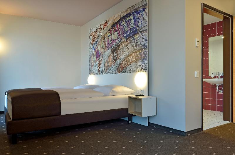 B&B Hotel Berlin-Alexanderplatz - Oda