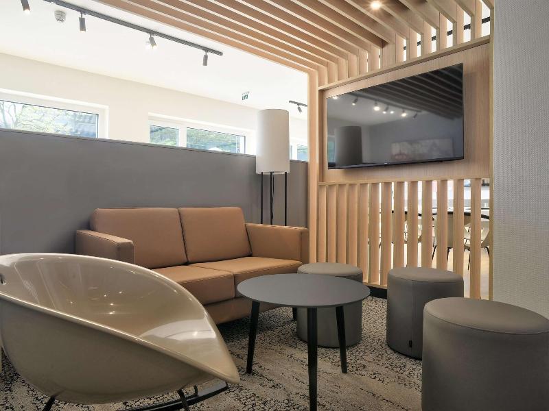 B&B Hotel Bielefeld-City - Lobi