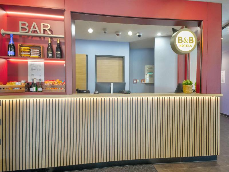 B&B Hotel Bielefeld-City - Lobi
