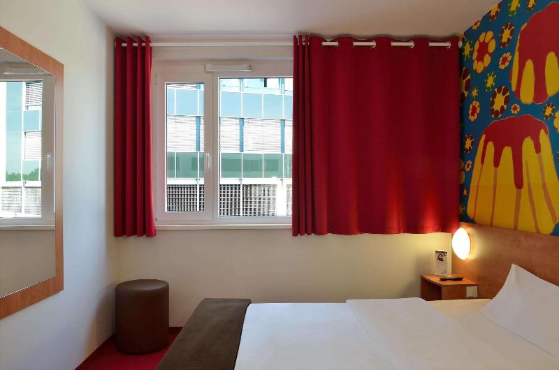 B&B Hotel Bielefeld-City - Oda
