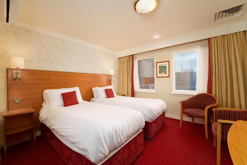 Best Western Plus Milford Hotel - Oda