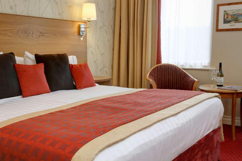 Best Western Plus Milford Hotel - Oda