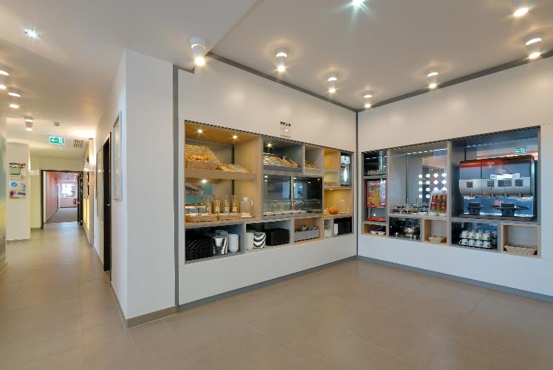 B&B Hotel Böblingen - Oda