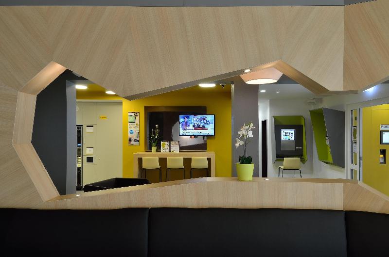 B&B Hotel Bonn - Lobi