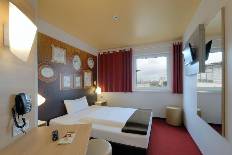 B&B Hotel Bonn - Oda