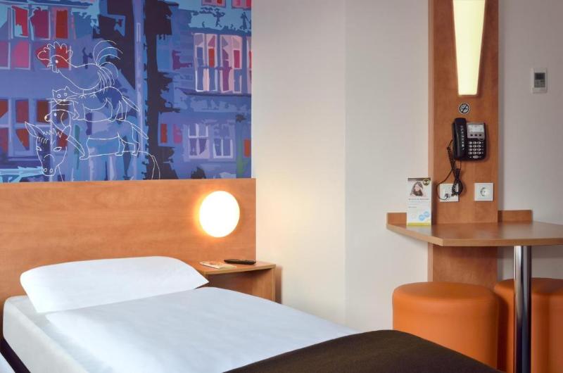 B&B Hotel Bremen-City - Oda