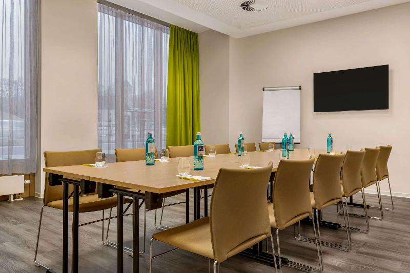 Super 8 by Wyndham Chemnitz - Toplantı