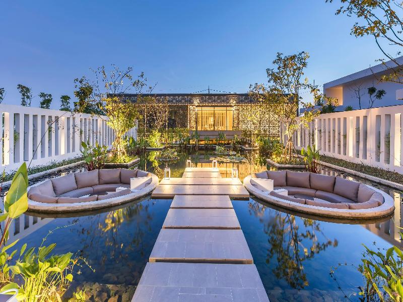 Melia Phuket Mai Khao - Havuz