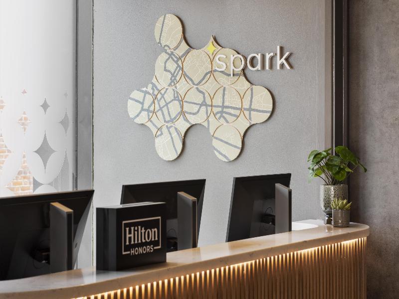 Spark by Hilton London Romford - Lobi