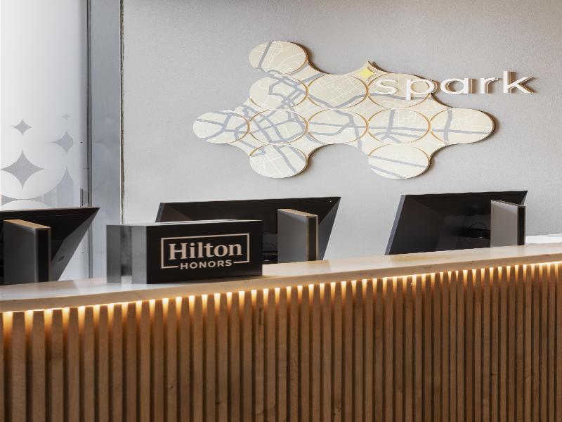 Spark by Hilton London Romford - Lobi