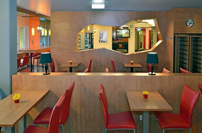 B&B Hotel Frankfurt-Niederrad - Restoran