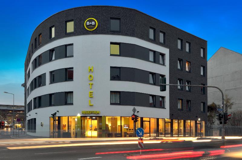 B&B Hotel Erfurt - Genel