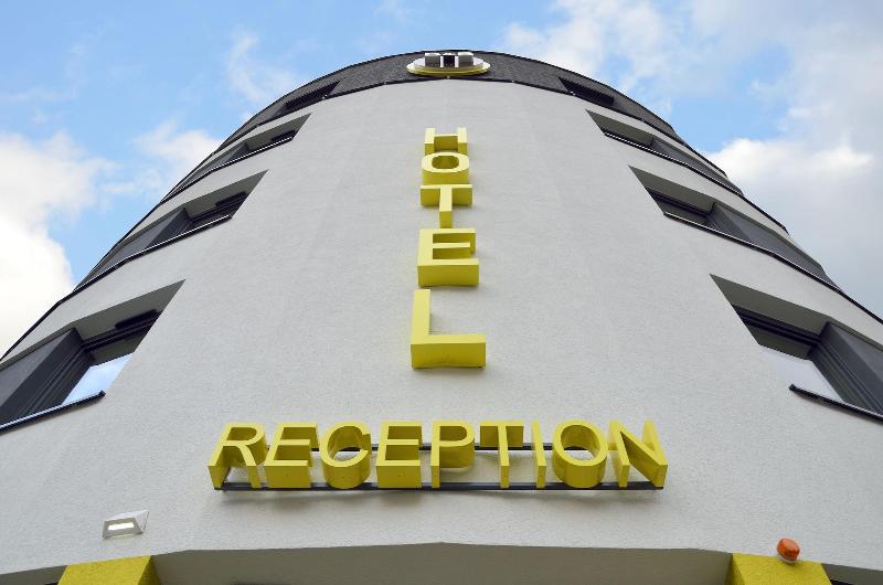 B&B Hotel Erfurt - Genel