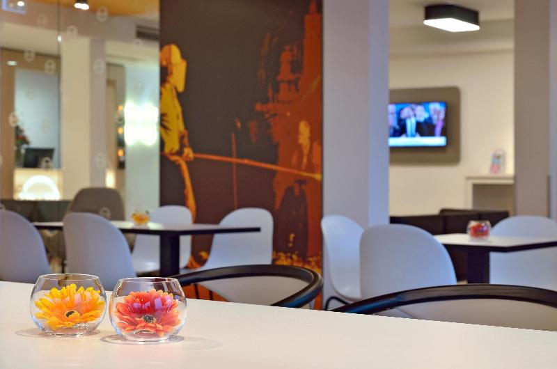 B&B Hotel Essen - Lobi