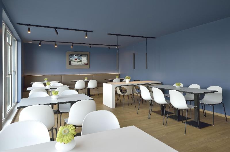 B&B Hotel Frankfurt-Hahn Airport - Restoran