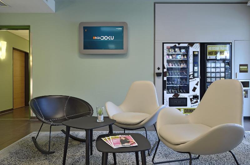 B&B Hotel Frankfurt-West - Lobi
