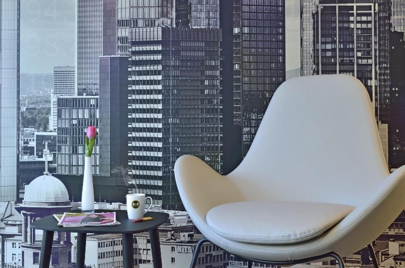 B&B Hotel Frankfurt-West - Lobi