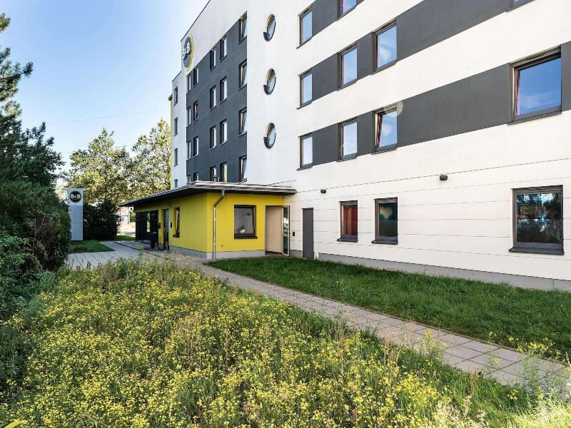B&B Hotel Freiburg-Süd - Genel