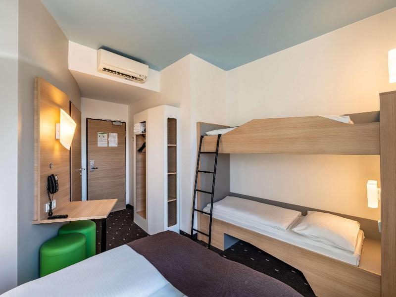 B&B Hotel Freiburg-Süd - Oda