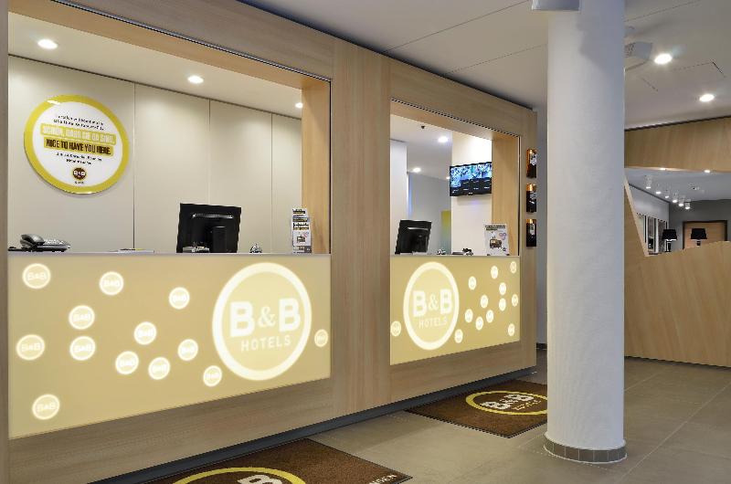 B&B Hotel Göttingen-City - Lobi
