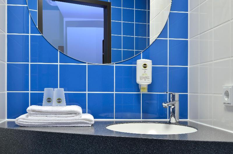 B&B Hotel Göttingen-City - Oda