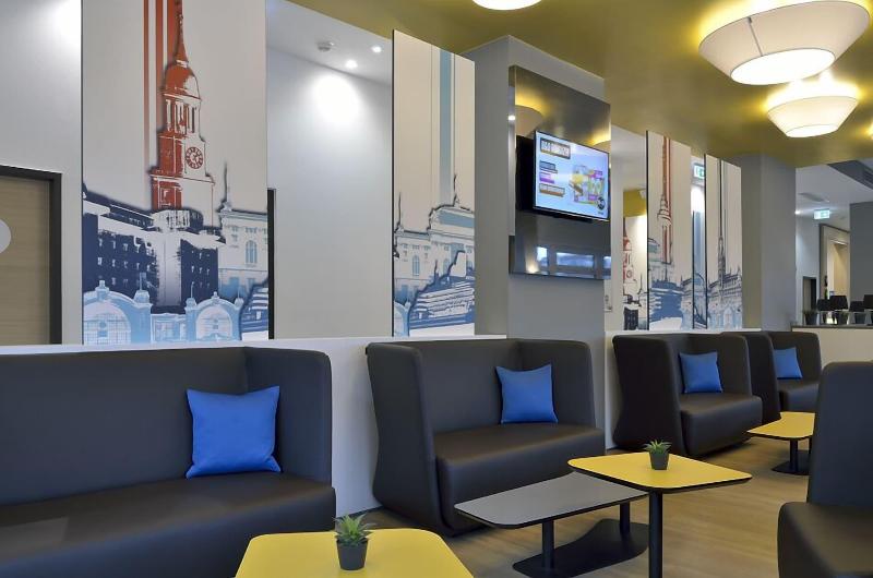 B&B Hotel Hamburg City-Ost - Lobi