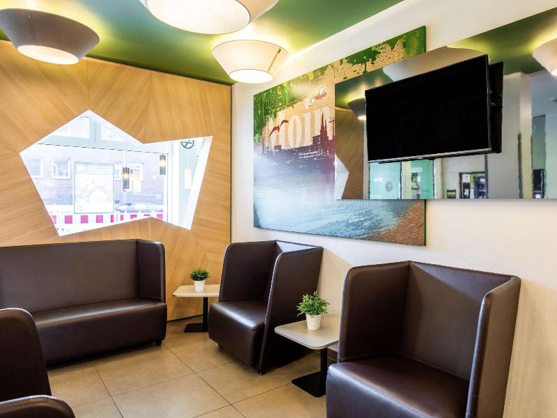 B&B Hotel Hamburg-Wandsbek - Lobi