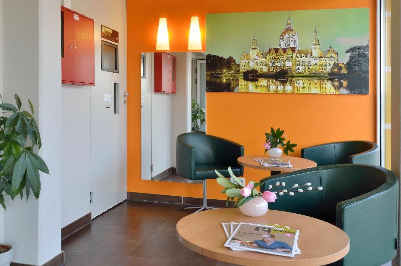 B&B Hotel Hannover-Nord - Lobi