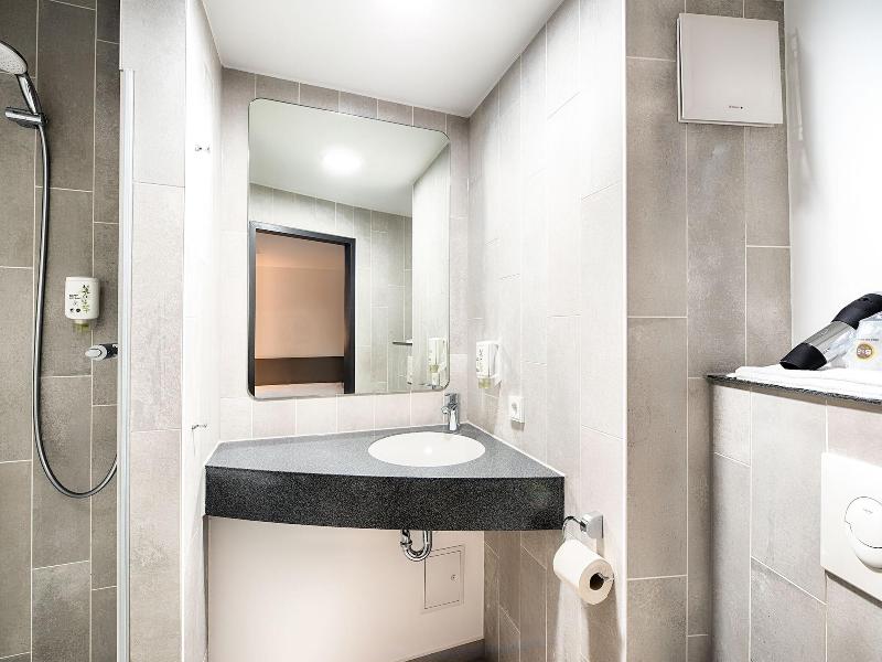 B&B Hotel Kaiserslautern - Oda