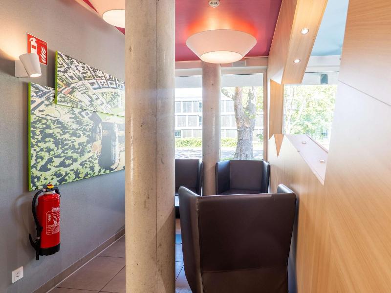 B&B Hotel Karlsruhe - Lobi