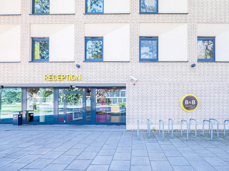 B&B Hotel Karlsruhe - Genel