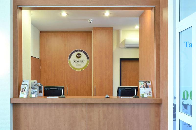 B&B Hotel Kassel-City - Lobi