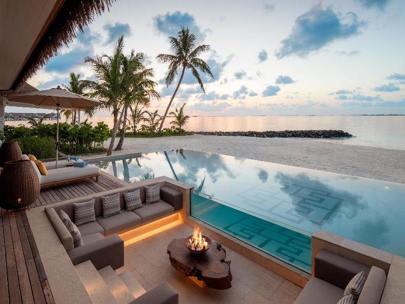 Hilton Maldives Amingiri Resort & Spa - Havuz