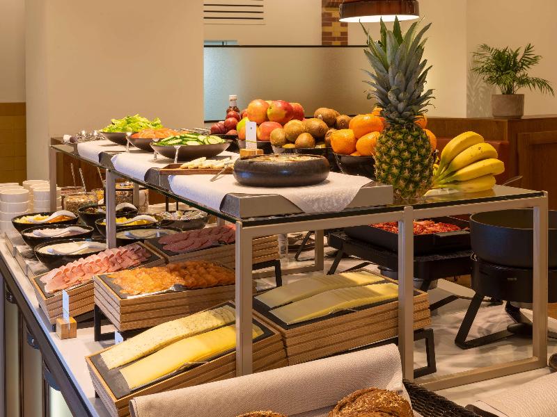 Doubletree By Hilton Sittard - Restoran