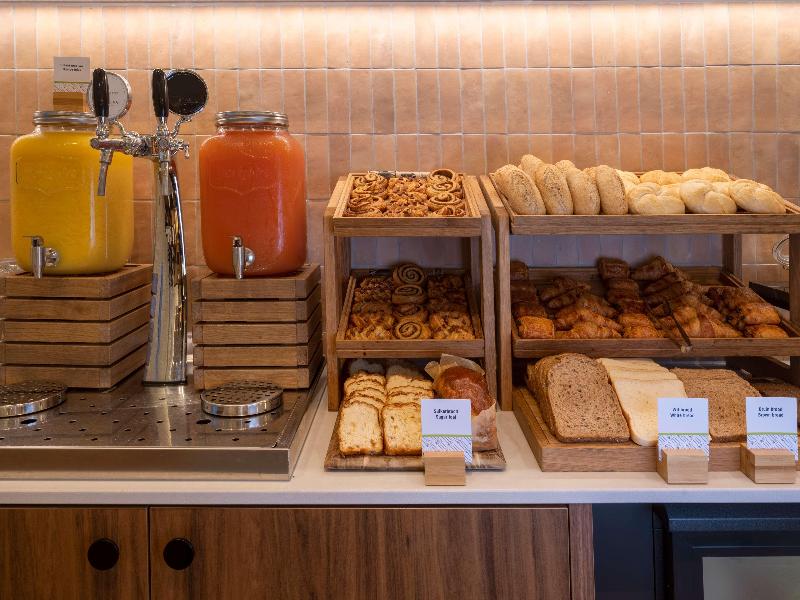 Doubletree By Hilton Sittard - Restoran