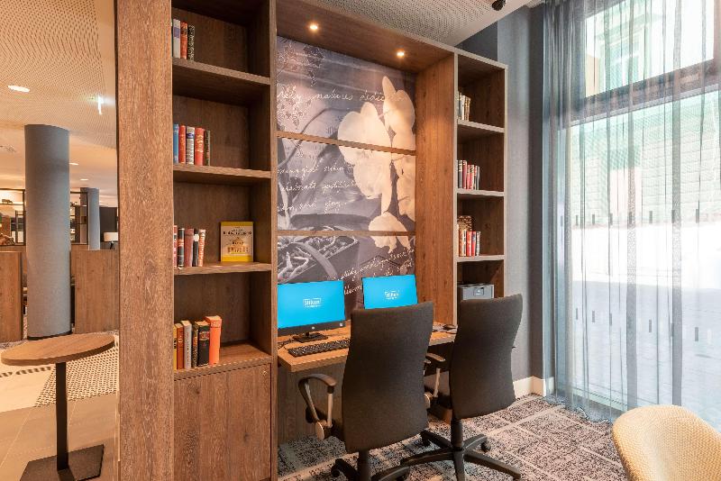 Hampton By Hilton Dusseldorf City Centre - Toplantı