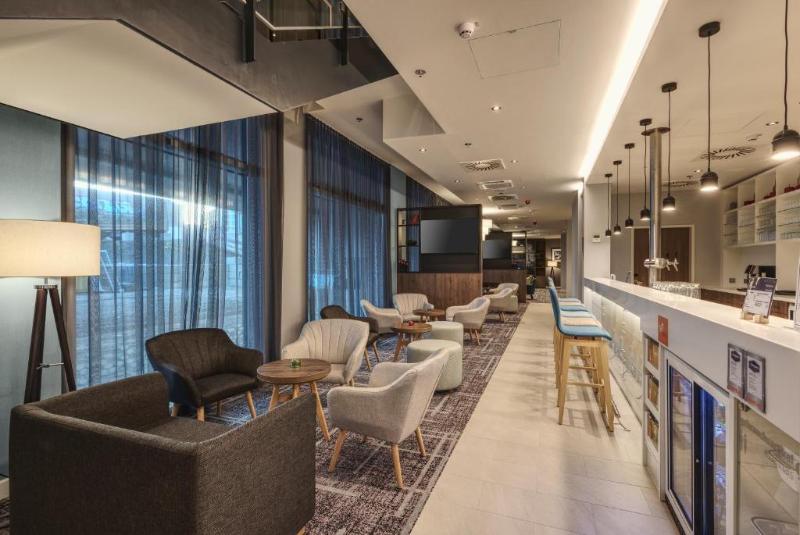 Hampton By Hilton Dusseldorf City Centre - Restoran