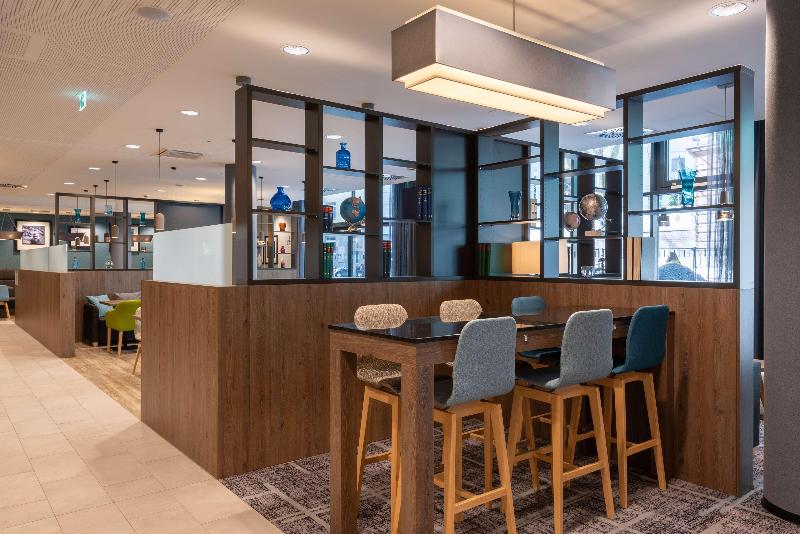 Hampton By Hilton Dusseldorf City Centre - Restoran