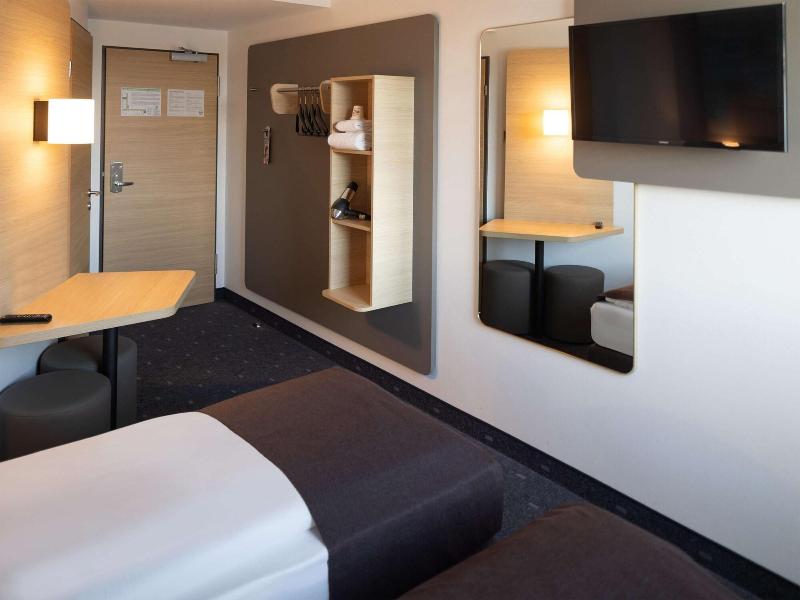 B&B Hotel Kiel-City - Oda