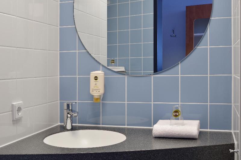 B&B Hotel Kiel-City - Oda