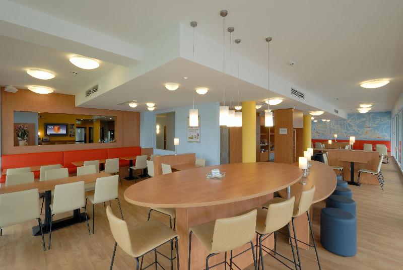 B&B Hotel Kiel-City - Oda