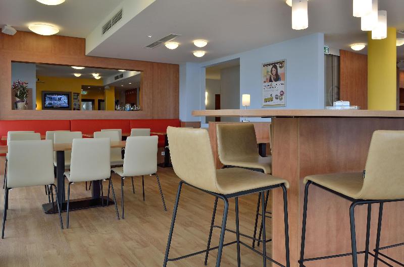 B&B Hotel Kiel-City - Oda