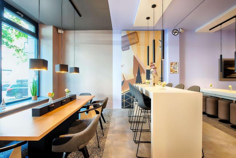 B&B Hotel Kiel-Holstenbrücke - Restoran