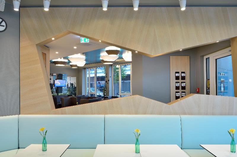 B&B Hotel Ludwigshafen - Oda